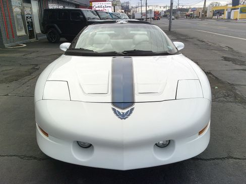 Used 1994 Pontiac Firebird Formula image 12