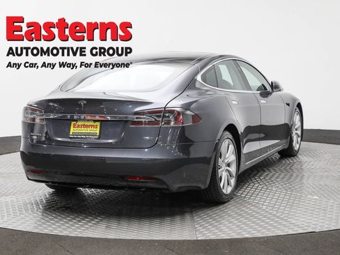 Used 2017 Tesla Model S 75D image 5