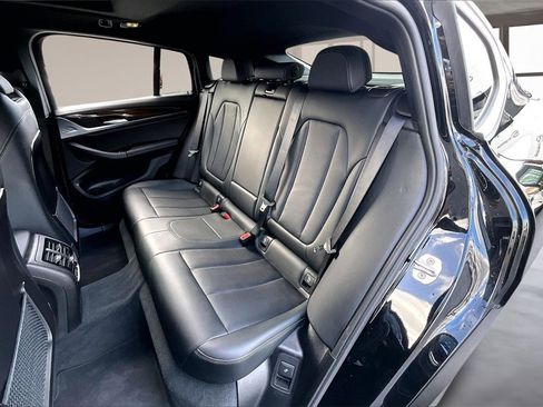 Used 2023 BMW X4 xDrive30i w/ Convenience Package image 26