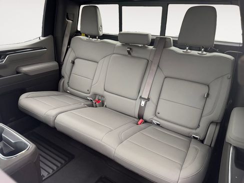 New 2026 Chevrolet Silverado 1500 LTZ w/ LTZ Premium Package image 13