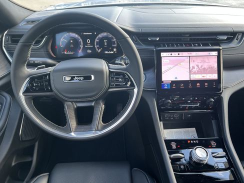 New 2025 Jeep Grand Cherokee L Overland w/ Luxury Tech Group IV AWD/4WD image 23