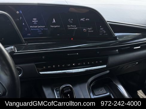 Used 2023 Cadillac Escalade V AWD/4WD image 17