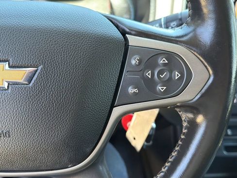 Used 2018 Chevrolet Colorado Z71 AWD/4WD image 18