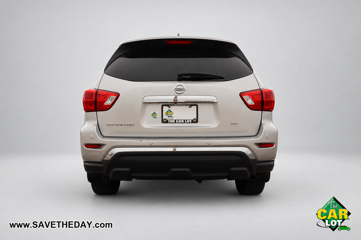 Used 2019 Nissan Pathfinder SV w/ Cargo Package FWD image 7