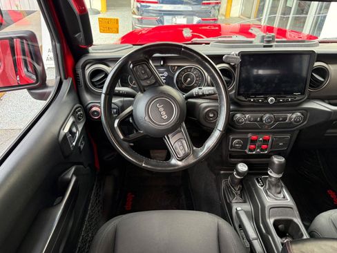 Used 2019 Jeep Wrangler Unlimited Sport S AWD/4WD image 21
