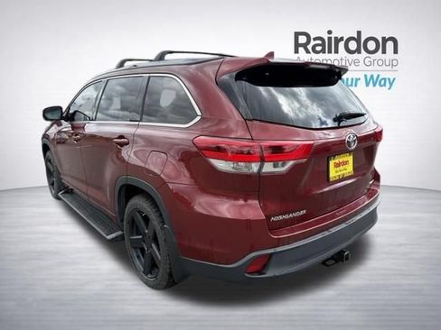 Used 2018 Toyota Highlander SE AWD/4WD image 5