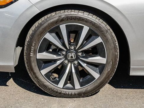 Used 2022 Honda Civic EX image 11