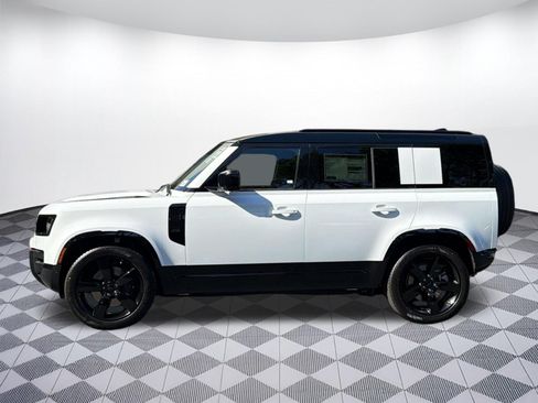 New 2026 Land Rover Defender 110 X-Dynamic SE AWD/4WD image 2