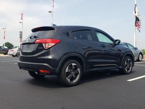 Used 2018 Honda HR-V EX image 5