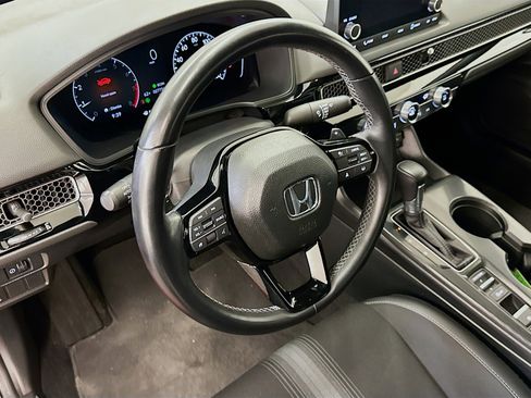 Used 2023 Honda Civic Sport image 18