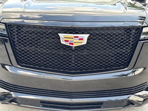 Used 2023 Cadillac Escalade ESV Sport Platinum w/ LPO, ONYX Package RWD image 16