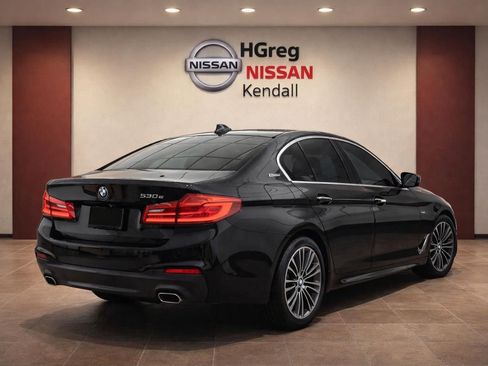 Used 2018 BMW 530e RWD image 4
