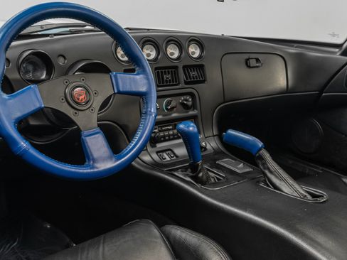 Used 1996 Dodge Viper RT/10 image 13
