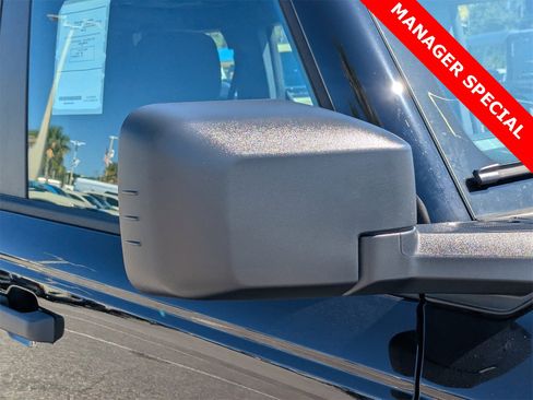 New 2025 Ford Bronco 4-Door image 10