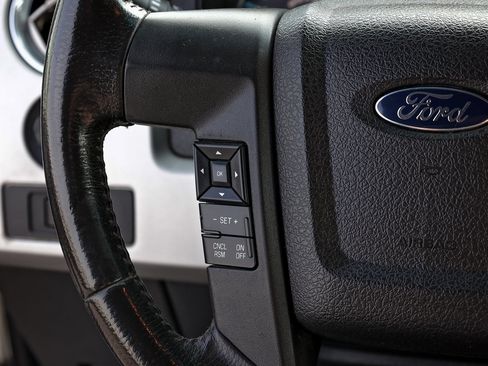 Used 2014 Ford F150 Lariat w/ Equipment Group 502A Luxury AWD/4WD image 14