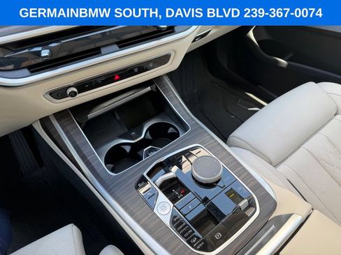 Certified 2024 BMW X7 xDrive40i AWD/4WD image 27