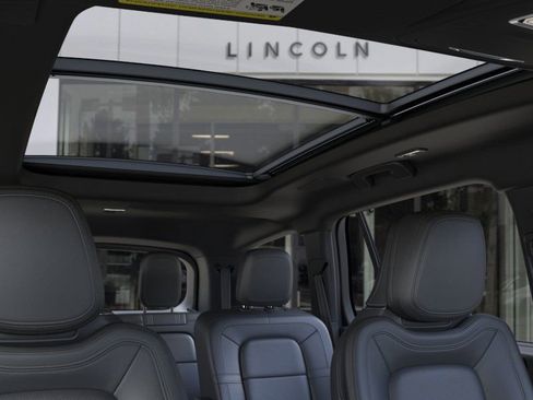 New 2025 Lincoln Aviator Reserve w/ Equipment Group 201A image 22