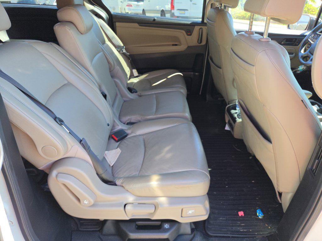 Used 2019 Honda Odyssey EX-L image 11