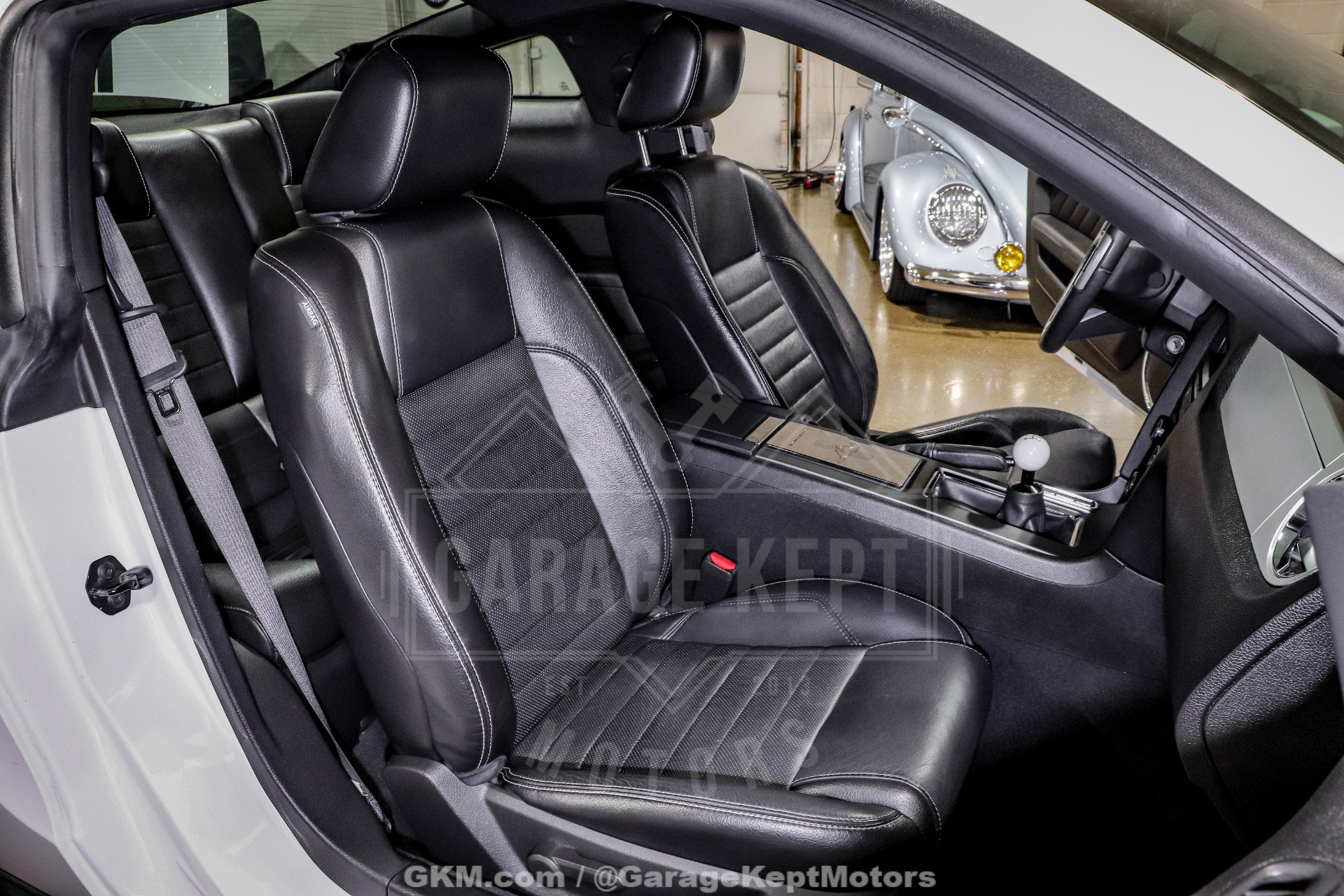 Used 2010 Ford Mustang GT RWD image 72