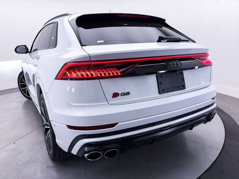 Used 2023 Audi SQ8 Prestige AWD/4WD image 11