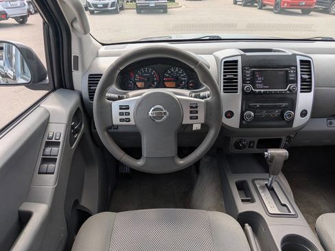 Used 2017 Nissan Frontier SV AWD/4WD image 17