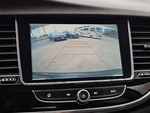 Used 2020 Buick Encore Preferred FWD image 26