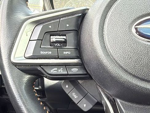 Used 2019 Subaru Crosstrek 2.0i Limited w/ Moonroof Package w/Navigation AWD/4WD image 31