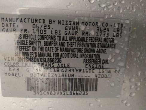 Used 2025 Nissan Versa S FWD image 33