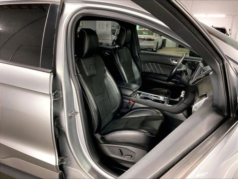 Used 2023 Ford Edge ST AWD/4WD image 10