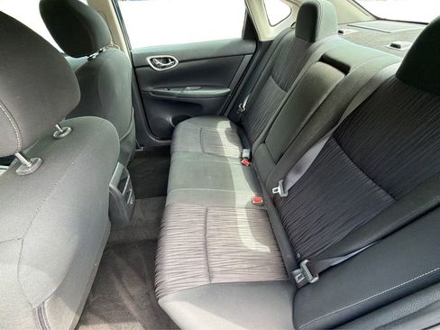Used 2019 Nissan Sentra SV FWD image 10