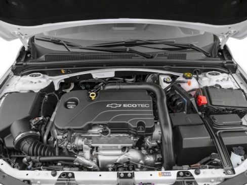 Used 2018 Chevrolet Malibu LT FWD image 16