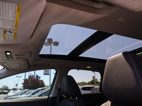 Certified 2025 Nissan Murano Platinum w/ Cargo Package AWD/4WD image 9