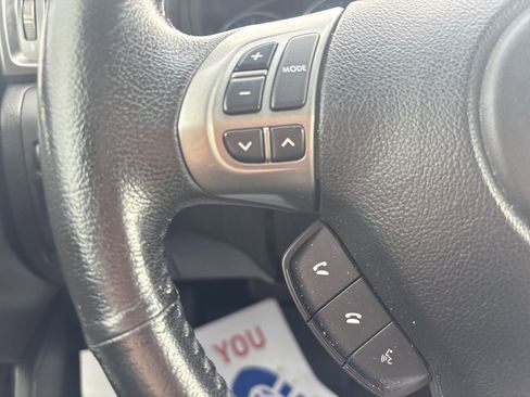 Used 2013 Subaru Forester 2.5X Limited image 24