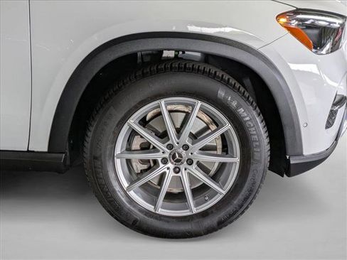 Certified 2025 Mercedes-Benz GLE 350 4MATIC image 22