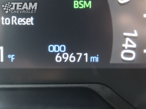 Used 2023 Toyota RAV4 XLE w/ Convenience Package AWD/4WD image 15