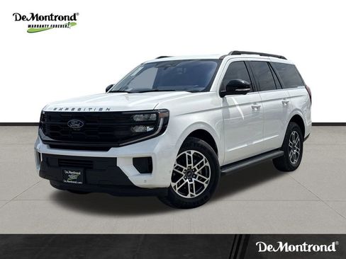 New 2025 Ford Expedition Active RWD image 1