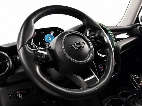 Used 2024 MINI Cooper S FWD image 22