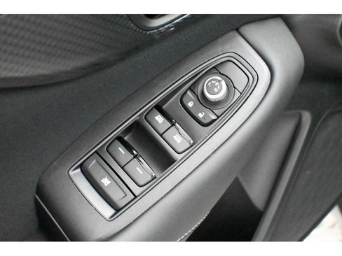 Used 2025 Subaru Outback Premium w/ Popular Package #1 image 15