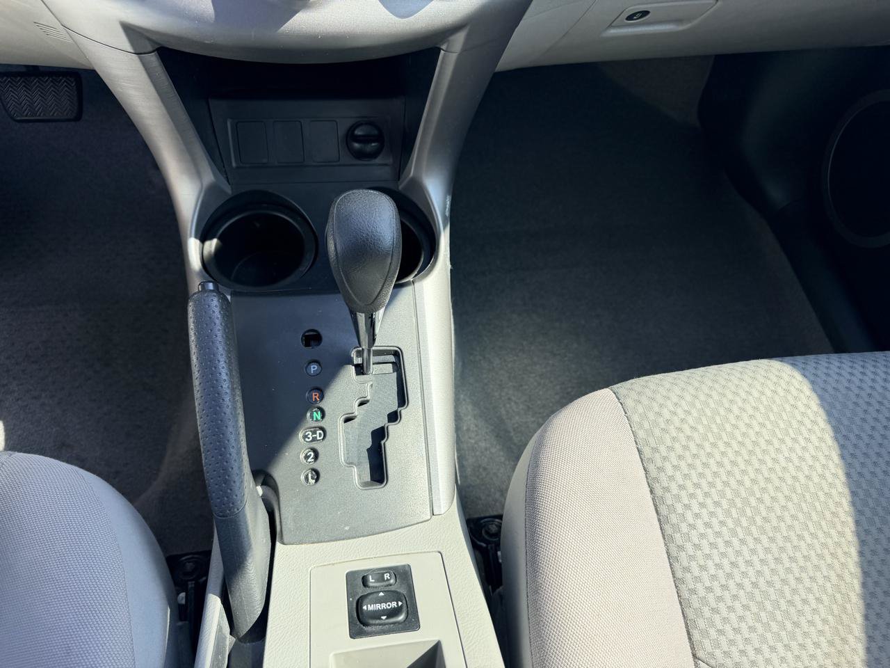 Used 2007 Toyota RAV4 2WD image 18