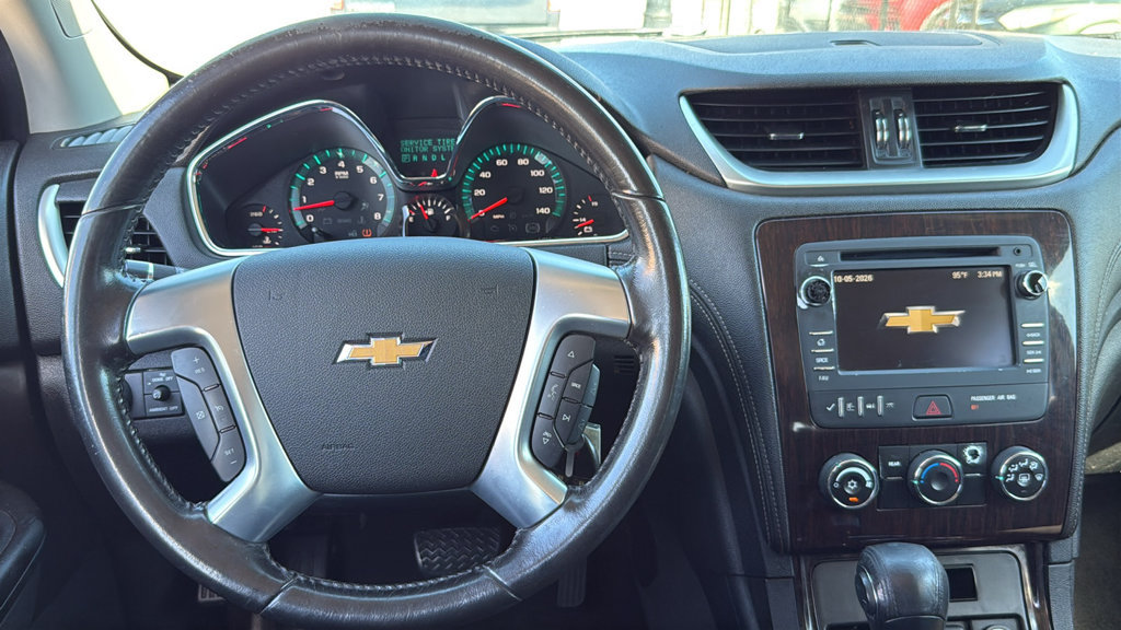 Used 2017 Chevrolet Traverse LT FWD image 28