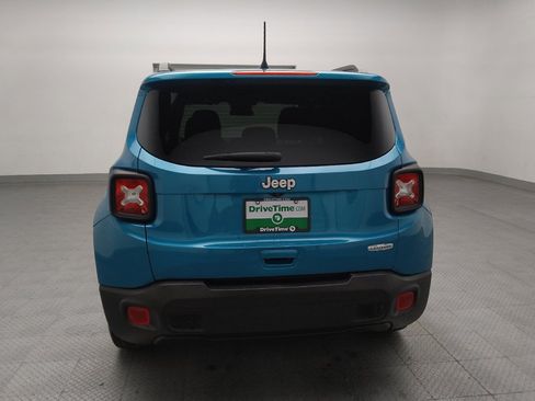 Used 2021 Jeep Renegade Latitude FWD image 6