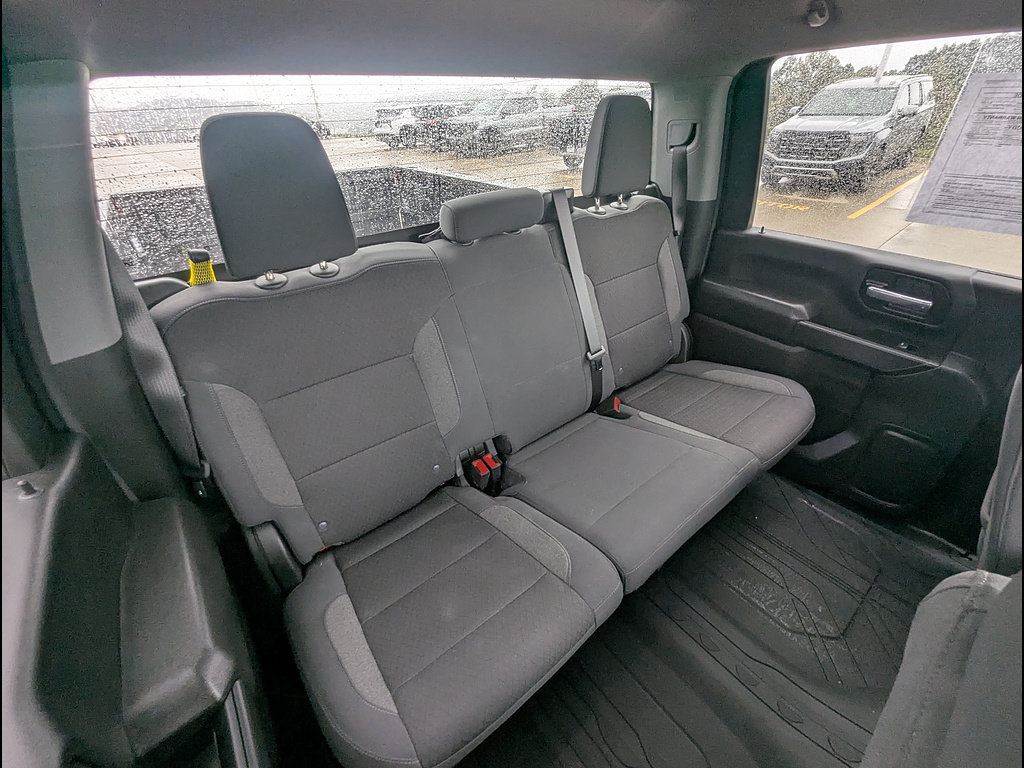 Used 2024 Chevrolet Silverado 2500 Custom w/ Custom Value Package AWD/4WD image 21