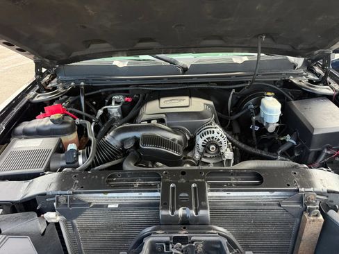 Used 2012 Chevrolet Silverado 1500 W/T w/ LS Package RWD image 11