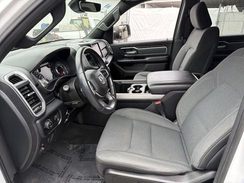 Used 2022 RAM 1500 Big Horn AWD/4WD image 8
