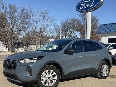 Used 2024 Ford Escape Active w/ Tech Pack #1 image 1