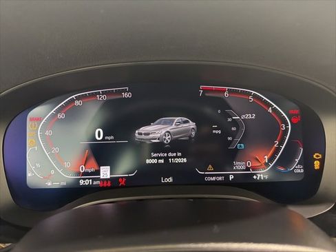 Certified 2023 BMW 530i xDrive w/ Premium Package image 32