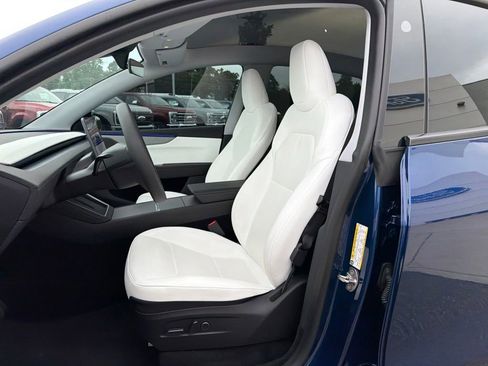 Used 2026 Tesla Model Y Long Range RWD image 10