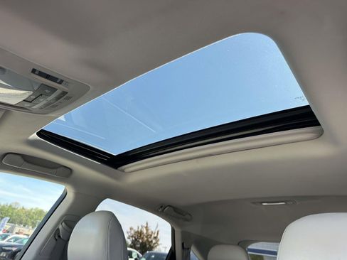 Used 2012 Lexus RX 350 AWD w/ Premium Pkg image 16