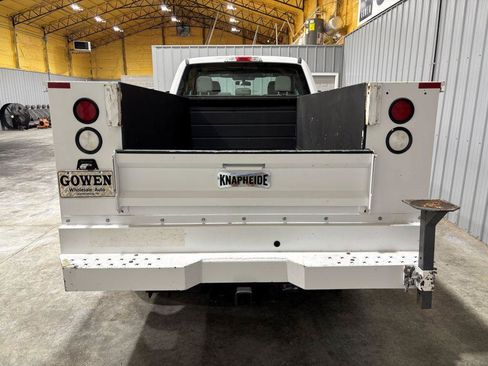 Used 2017 Ford F250 XL w/ Power Equipment Group RWD image 8
