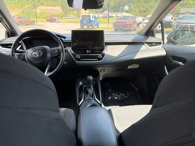 Used 2025 Toyota Corolla SE FWD image 7